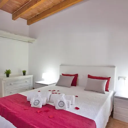 Villa Martin / Son Siurana *